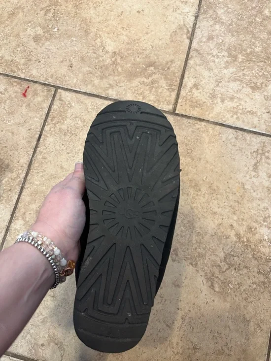 UGG Gita Pom Pom Booties 8 - Picture 5 of 5